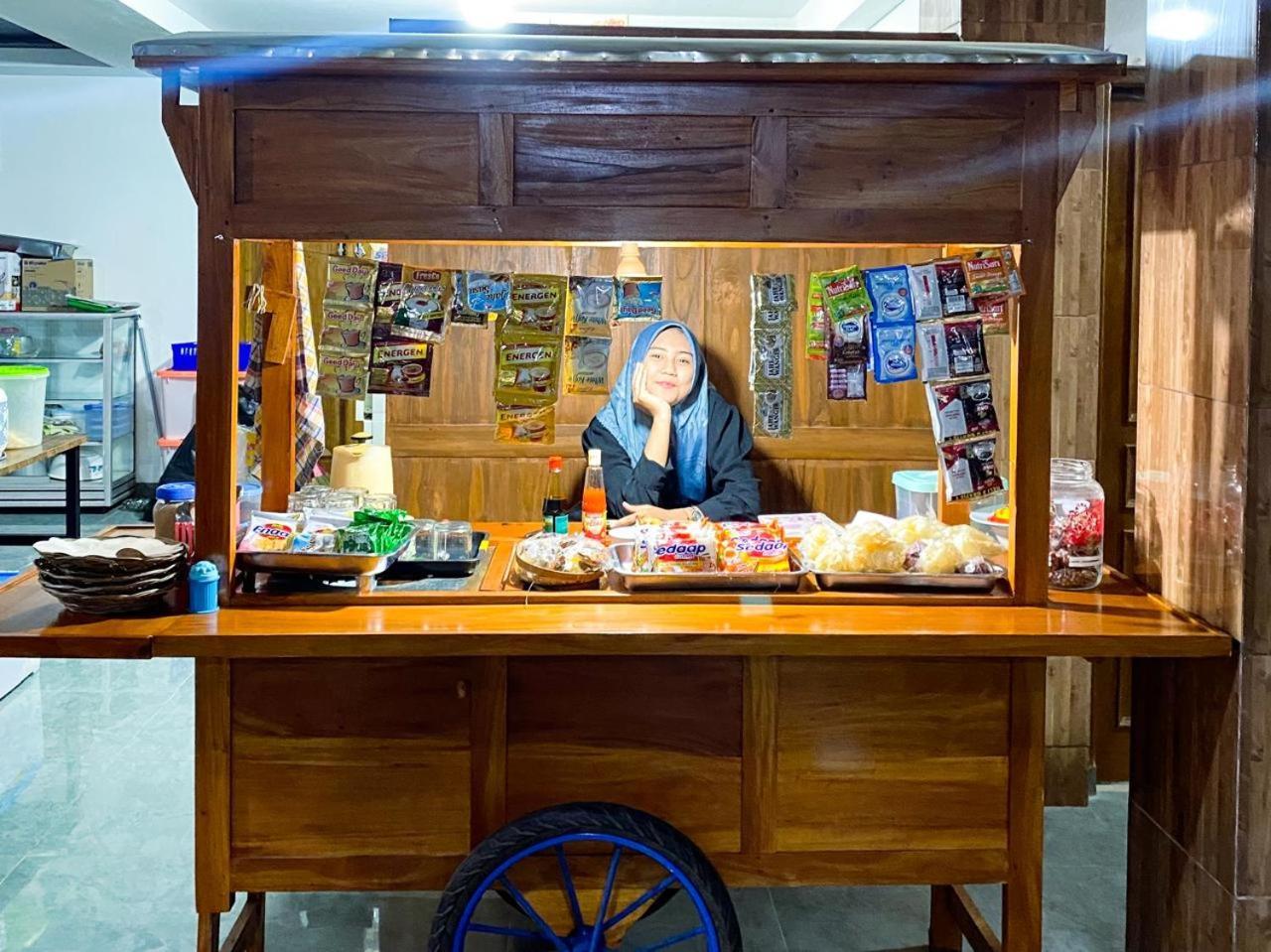 Hotel Wijaya Family 2 Kalasan Dış mekan fotoğraf