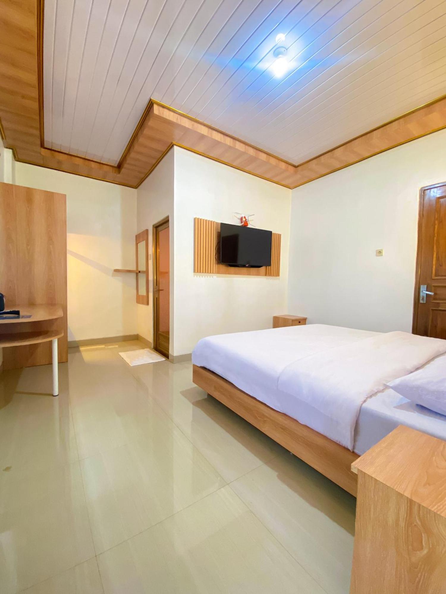 Hotel Wijaya Family 2 Kalasan Dış mekan fotoğraf
