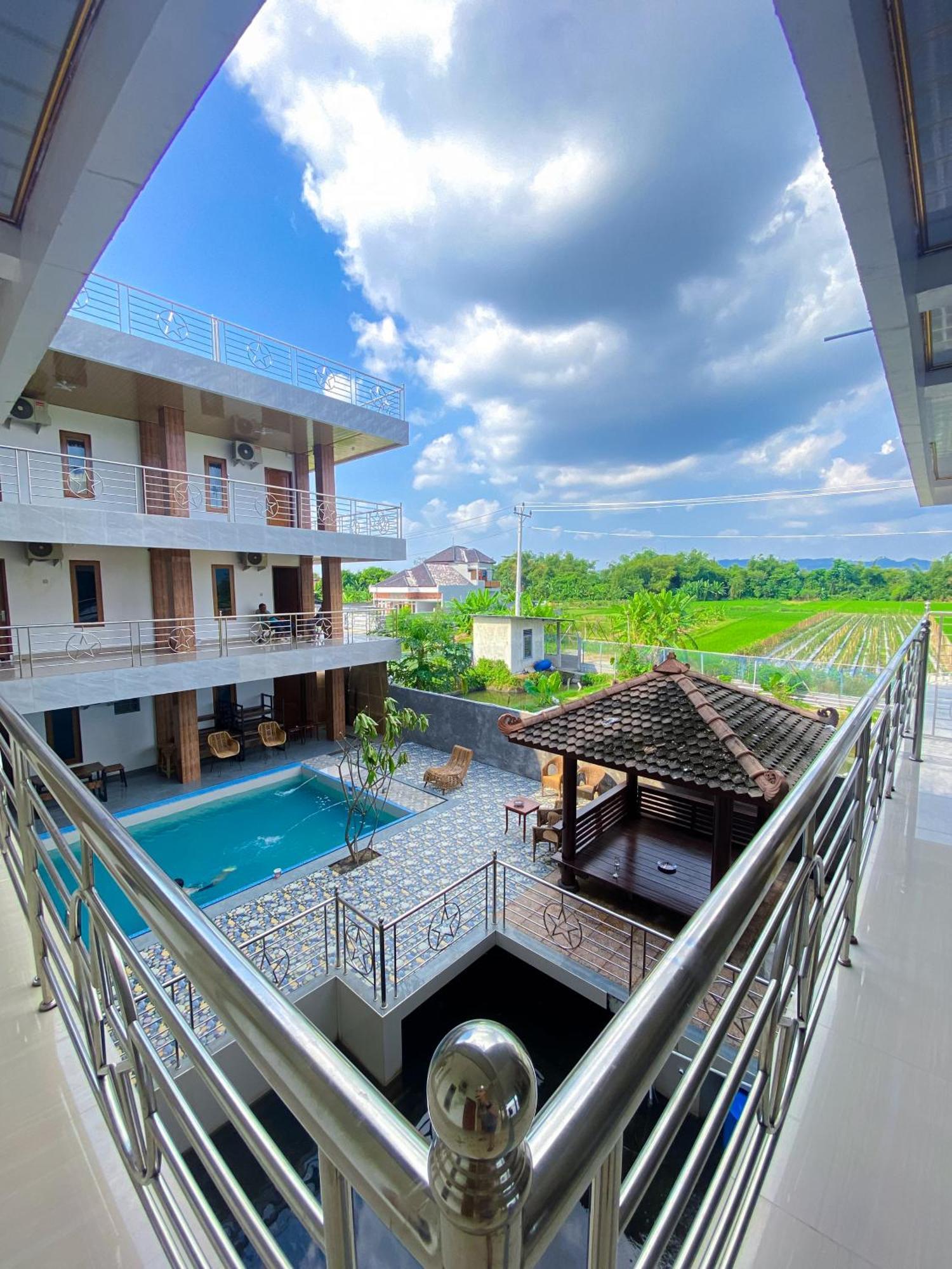 Hotel Wijaya Family 2 Kalasan Dış mekan fotoğraf