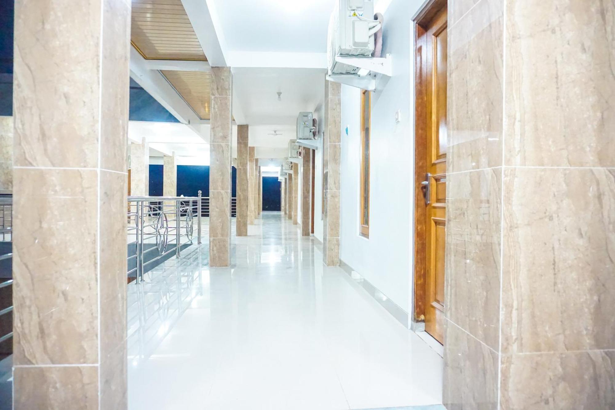 Hotel Wijaya Family 2 Kalasan Dış mekan fotoğraf